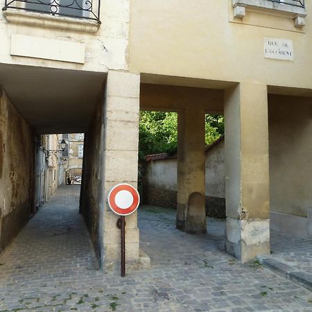 Les Carres Apartment แวร์ซาย ภายนอก รูปภาพ
