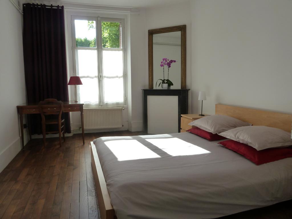 Les Carres Apartment แวร์ซาย ภายนอก รูปภาพ