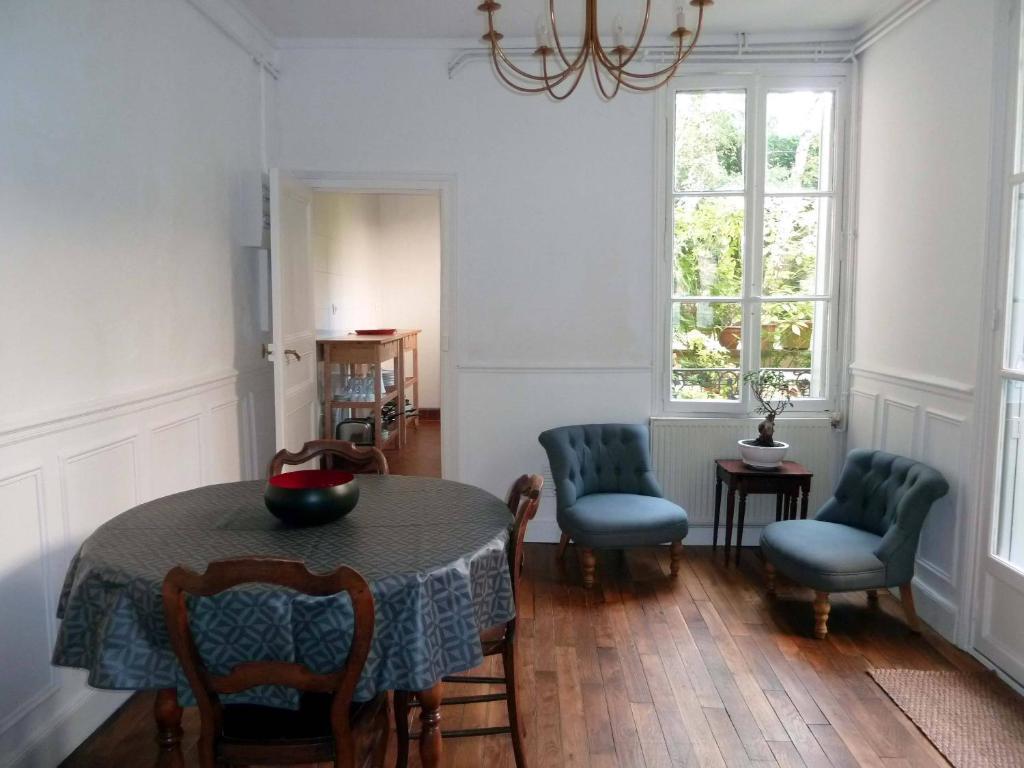 Les Carres Apartment แวร์ซาย ภายนอก รูปภาพ